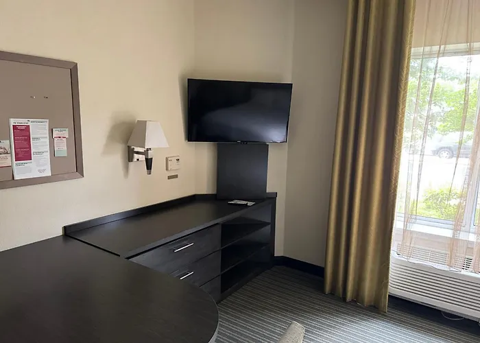 Candlewood Suites - Newark South - University Area By Ihg